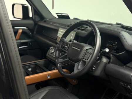 2023 Land Rover Defender X P400E FLAGSHIP MODEL €87,990 thumbnail