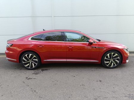 2022 Volkswagen Arteon 2.0TDI D7F 150HP R-LINE Pan Roof - design Pack €41,995
