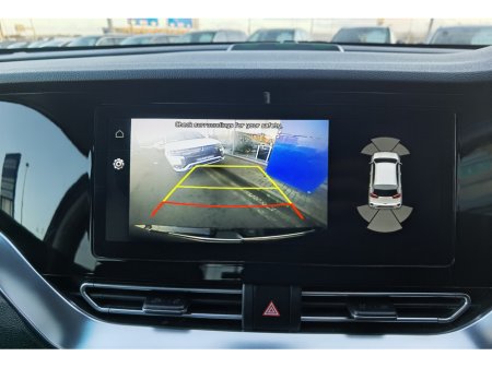 2021 Kia Niro 64KWH EV 4 PLUS **SUNROOF + HUGE SPEC** - FINANCE AVAILABLE - CALL US TODAY ON 01 492 6566 OR 087-092 5525 €18,950 thumbnail