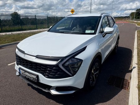 2022 Kia Sportage K3 Diesel, Touch Screen Infotainment System, Reversing Camera, Bluetooth, Sat nav, Multi-Function Steering Wheel, *warranty till 2029* €30,900