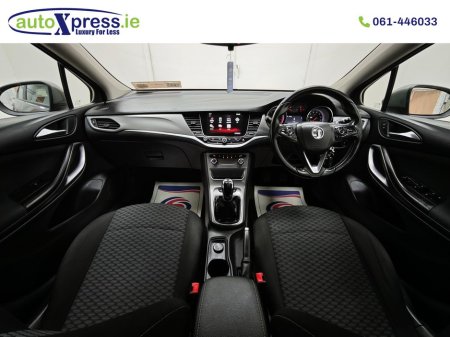 2016 Vauxhall Astra 1.4I Turbo Tech Line €12,995