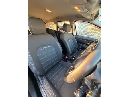 2019 Dacia Duster PRESTIGE white DCI 115 M 4DR €10,950