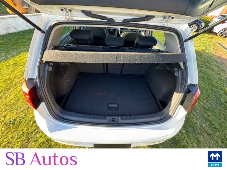 2015 Volkswagen Golf 152 Volkswagen Golf Comfortline €13,500 thumbnail