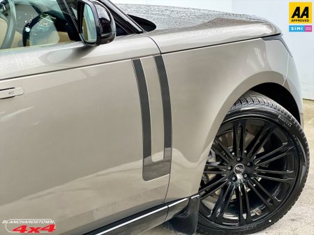 2023 Land Rover Range Rover 1ST EDITION D350 DIESEL POWERHOUSE €149,900 thumbnail