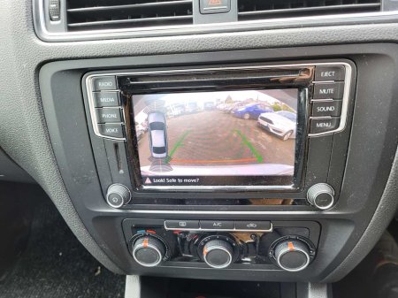 2016 Volkswagen Jetta  €13,999