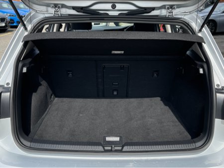 2021 Volkswagen Golf 2.0 TDI STYLE..huge spec..warranty included..finance provided €20,900 thumbnail