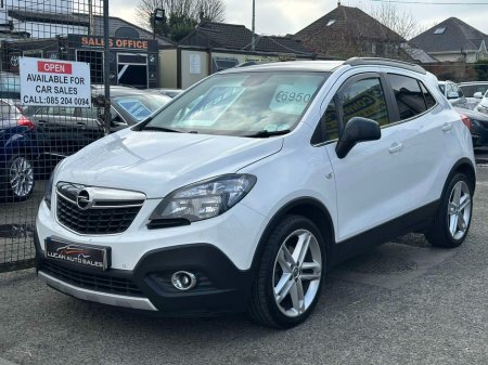 2016 Opel Mokka 2 Seats Commercial