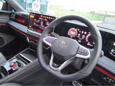 2025 Volkswagen Tiguan R-LINE 75 2.0 TDI DSG 150HP thumbnail