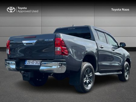 2025 Toyota Hilux HILUX 2.4 SR5 D/CAB AUTO €49,890