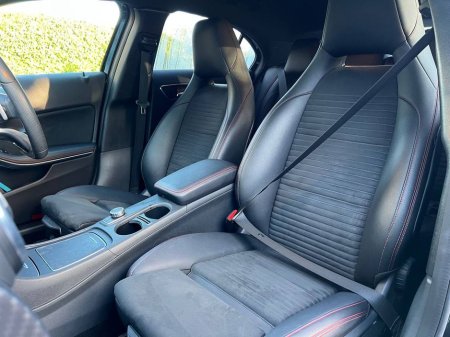 2016 Mercedes-Benz A Class A180 AMG-LINE 1.6 AUTO // FULL SERVICE HISTORY // VERY LOW MILEAGE // LEATHER/ALCANTARA AMG HEATED SEATS €18,900 thumbnail