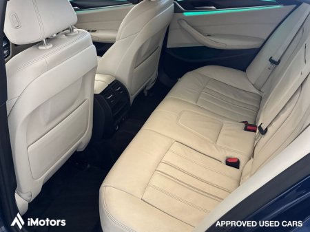 2022 BMW 5 Series 520D M-Sport PRO M-PERFORMANCE 4DR Auto €43,900 thumbnail