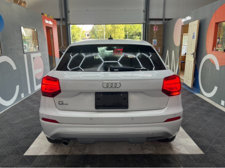 2018 Audi Q2 Q2 AUTOMATIC 1.0 TFSI SPORT / 57k KMs / HEATED SEATS , REVERSE CAMERA , ADAPTIVE CRUISE & MORE €22,950