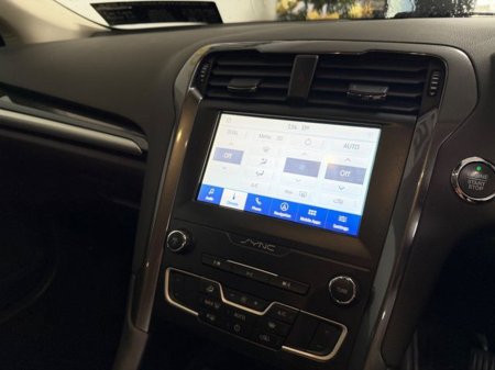 2021 Ford Mondeo Zetec 2021.75MY 5W 2.0TD150 M €17,777 thumbnail