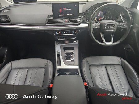 2021 Audi Q5 €369 p/m - 50 TFSI e 299HP QUATTRO SE €40,750 thumbnail