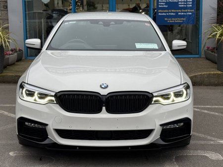 2018 BMW 5 Series 530e M-SPORT COMPETITION 2.0 HYBRID // VERY LOW MILEAGE // 360 PARK ASSIST // LEATHER POWERED HEATED SEATS €29,950 thumbnail