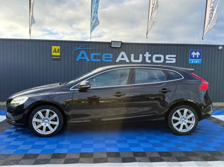 2018 Volvo V40 D4 INSCRIPTION - 2.0L DIESEL - AUTO - 12M WARRANTY - CAR: 1615