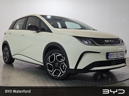 2026 BYD Dolphin *Finance Rates from 3.5%* Order Now for 261 Delivery COMFORT MODEL - 60kWh battery, 204HP, up to 427km range. Features include 360 Surround Camera, Heat Pump, Adaptive Cruise Control, Heated Seats, €33,110