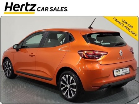 2023 Renault Clio Equilibre 1.0 Petrol Manual €16,000