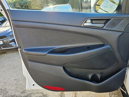 2017 Hyundai Tucson 1.7 CRDI, COMFORT MODEL, LOW MILEAGE, FINANCE, NATIONWIDE WARRANTY, 5 STAR REVIEWS €14,995 thumbnail