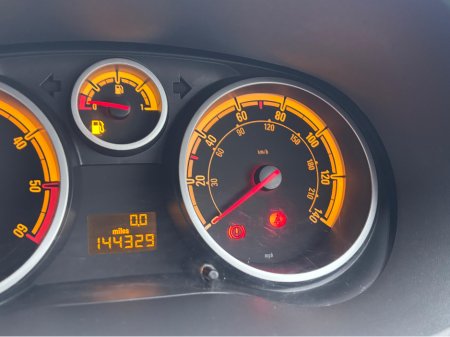 2012 Opel Corsa 1.3 CDTI ECOFLEX EXCLUSIVE S/S 75PS 5DR €3,250 thumbnail