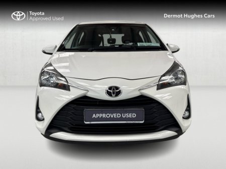 2017 Toyota Yaris 1.0 LUNA 4DR €13,750 thumbnail