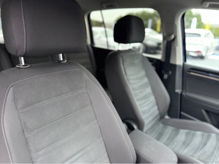 2018 Volkswagen Touran HIGHLINE - 2.0L DIESEL - 7 SEATS - AUTO - 12M WARRANTY - CAR: 1621 thumbnail