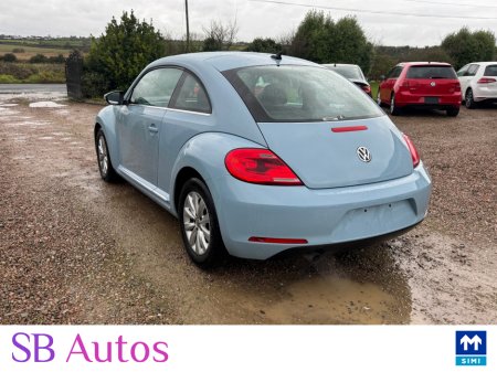 2015 Volkswagen Beetle 151 Volkswagen Beetle Design 1. 2 DSG €12,950 thumbnail