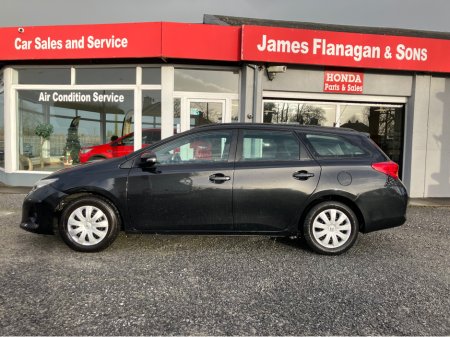2013 Toyota Auris 1.4 D-4D TERRA TS 4DR €5,995