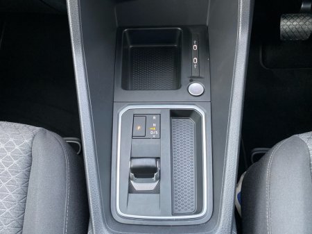 2025 Ford Tourneo Connect 2.0 TDCI Grand Tourneo 7-Seater Automatic €49,950 thumbnail