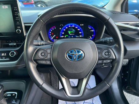 2019 Toyota Corolla ''S'' EDITION 1.8 HYBRID // 16