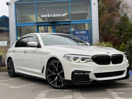 2018 BMW 5 Series 530e M-SPORT COMPETITION 2.0 HYBRID // VERY LOW MILEAGE // 360 PARK ASSIST // LEATHER POWERED HEATED SEATS €29,950