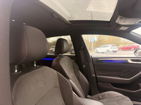 2024 Volkswagen Arteon 2.0TDI D7F 150HP R-LINE €45,950 thumbnail