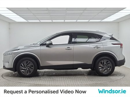 2022 Nissan Qashqai 1.3 PET MILD HYBRID SV + Glass Roof Rail Pack €25,995 thumbnail