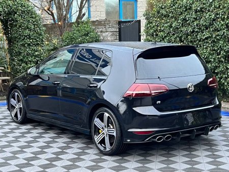 2015 Volkswagen Golf R 4MOTION 2.0 TSI // 300 BHP // CADIZ DIAMOND CUT ALLOYS // LEATHER HEATED SPORT SEATS €25,900 thumbnail