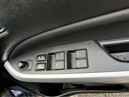 2017 Suzuki Vitara GL+ DIESEL 5DR €12,995