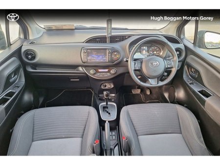 2018 Toyota Yaris 1.5 VVT-I CVT DESIGN 5DR AUTO €17,950 thumbnail