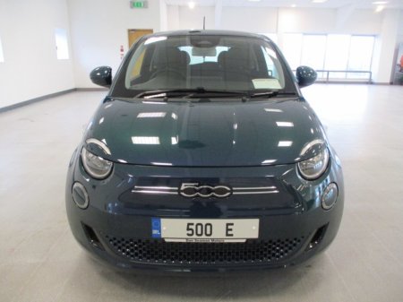2025 Fiat 500e  €26,145