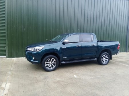 2019 Toyota Hilux 2.4D4D INVINC 148BHP D/C €23,500 thumbnail
