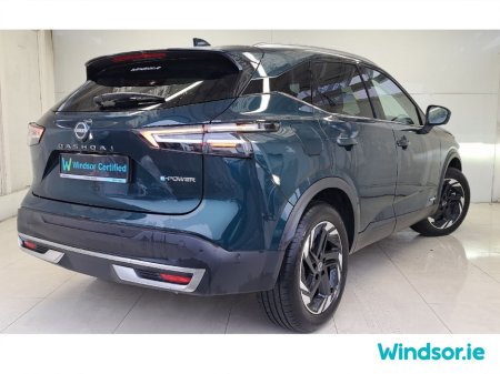 2025 Nissan Qashqai ePOWER SV PREMIUM €43,495 thumbnail