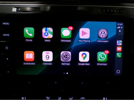 2018 Volkswagen Golf *2018*ONLY 16,000 MILES*AUTO*VW GOLF 1.2 MARK 7.5*COLOUR CAMERA*SAT-NAV*APPLE-CARPLAY*ANDROID AUTO*UP-GRADED VW ALLOYS*XL MEDIA*FLAT-BOTTOM SPORT STEERING WHEEL WITH ADAPTIVE CRUISE CONTROL**RADAR ASS €18,900 thumbnail