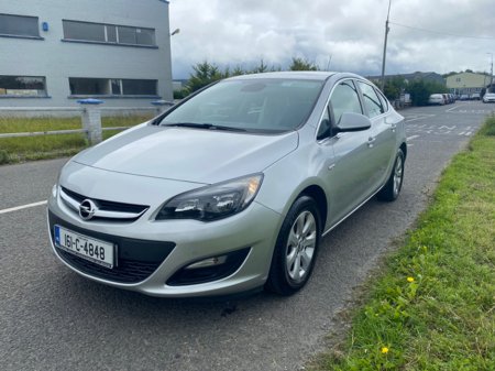 2016 Opel Astra SALOON 1.4 I 4DR €8,500
