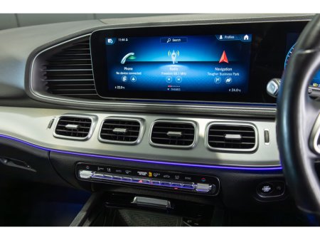 2019 Mercedes-Benz GLE Class GLE 300 d 4MATIC €49,950 thumbnail