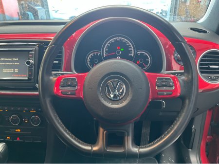 2015 Volkswagen Beetle €11950! 2015 VOLKSWAGEN BEETLE DESIGN LEATHER PACKAGE 1.2 AUTOMATIC / HEATED SEATS / PADDLE SHIFTERS €11,950 thumbnail