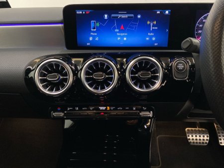 2024 Mercedes-Benz A Class A 250 e AMG LINE EXECUTIVE | Sports seats, Reversing Camera €43,950 thumbnail