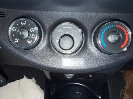 2020 Toyota Yaris  €13,290 thumbnail