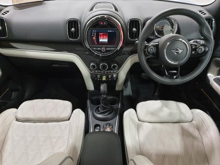 2021 MINI Countryman Cooper S E Exclusive €32,950