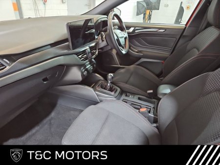 2023 Ford Focus St Line - Front & Rear Sensors, Cruise Control, Dual Zone Climate Control, Apple Carplay/Android Auto €21,995