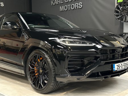 2025 Lamborghini Urus URUS S-E 4X4 V8 TWIN TURBO €359,950 thumbnail