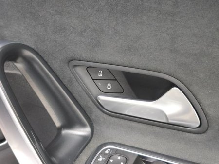 2021 Mercedes-Benz A Class A 250 E AMG LINE EXECUTIVE, Plugin Hybrid, Reversing camera €26,895 thumbnail