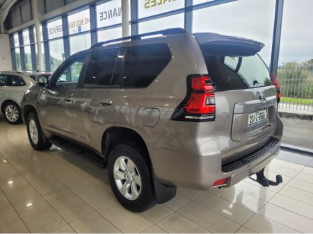 2023 Toyota Landcruiser LWB 2 SEAT COMM €42,950